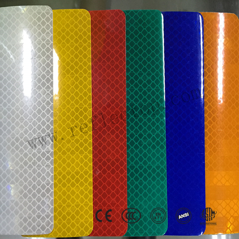 Reflective film for taffic road sign